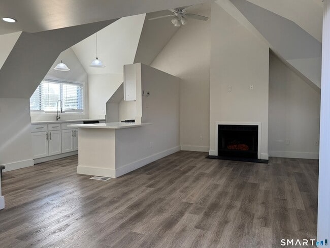 Photo - 87 Montoya Dr