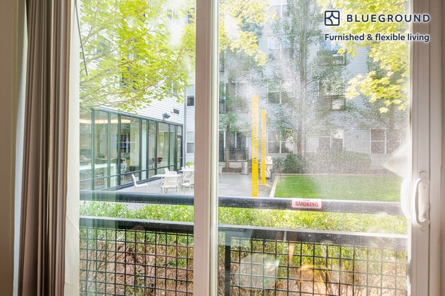 Photo - 320 D St Unidad FL1-ID1254