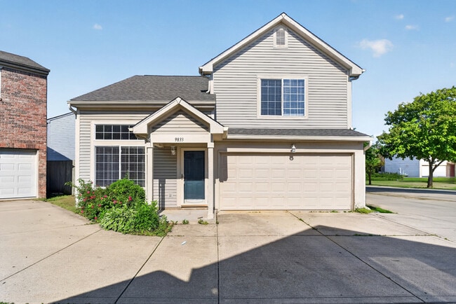 Building Photo - Light-Filled Fishers Home with Fenced Yard