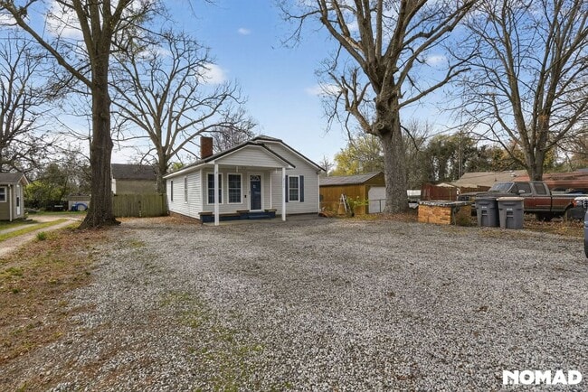 Photo - 2114 Brantley Rd