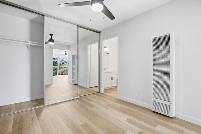 Photo - Cowles Landing