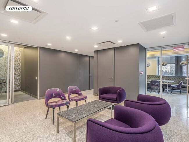 Photo - 30 Irving Pl