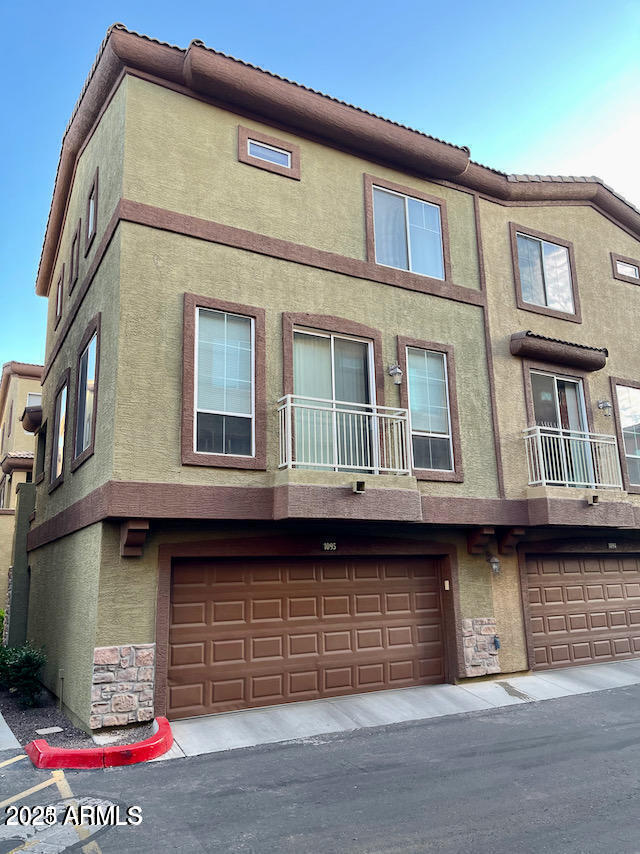 Photo - 1920 E Bell Rd Townhome