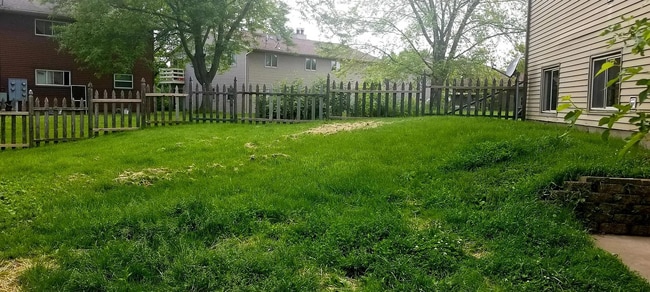 PRIVATE FENCED IN YARD - 42 Park Heights Court Unit #1