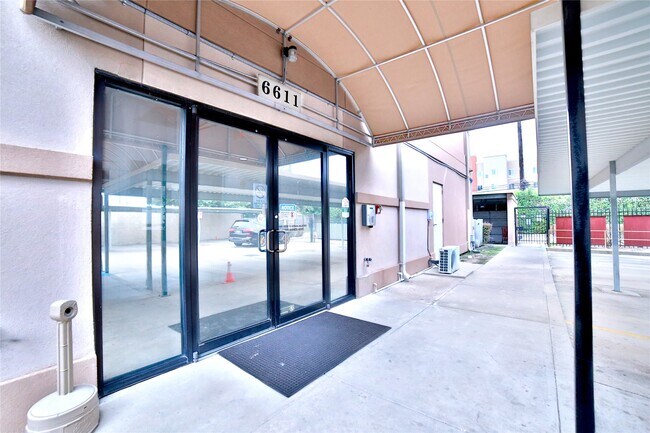 Photo - 6611 W Sam Houston Pkwy S Unit 1F