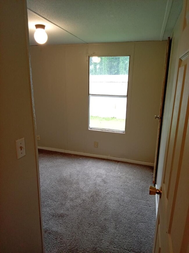 Photo - 2504 Winston Churchill Dr