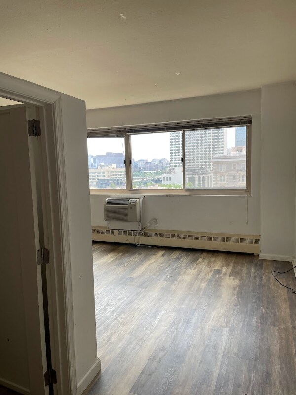 Photo - 2101 Chestnut St Unit Riverwest 1BR