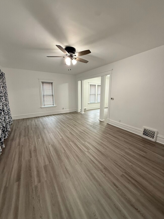 Photo - 705 SW 2nd Ave