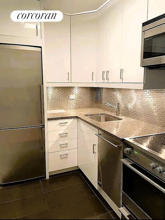 Photo - 244 Madison Ave