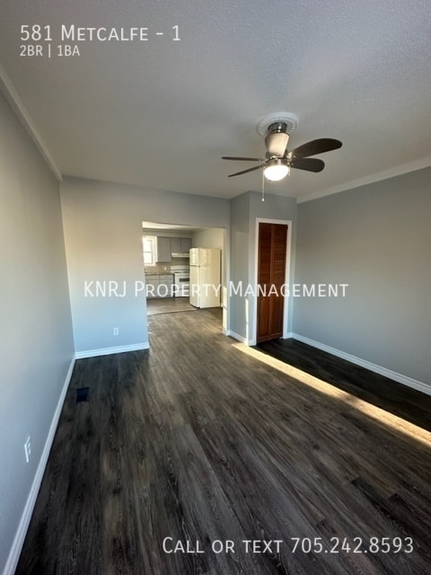 Building Photo - Two Bedroom Main Floor Apartment Unit 1