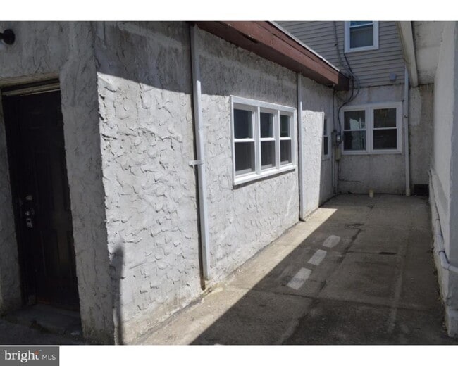 Photo - 217 E Market St