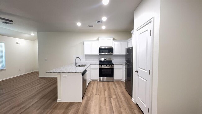 Photo - 1221 NW 113th St