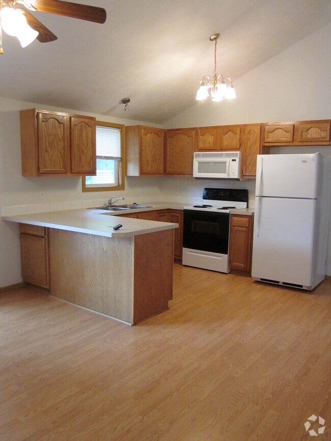 Building Photo - Beautiful Rental Close To East Campus