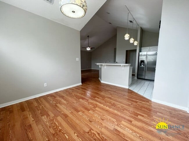 Photo - Gorgeous 3 Bedroom Home at Shalimar Pointe!