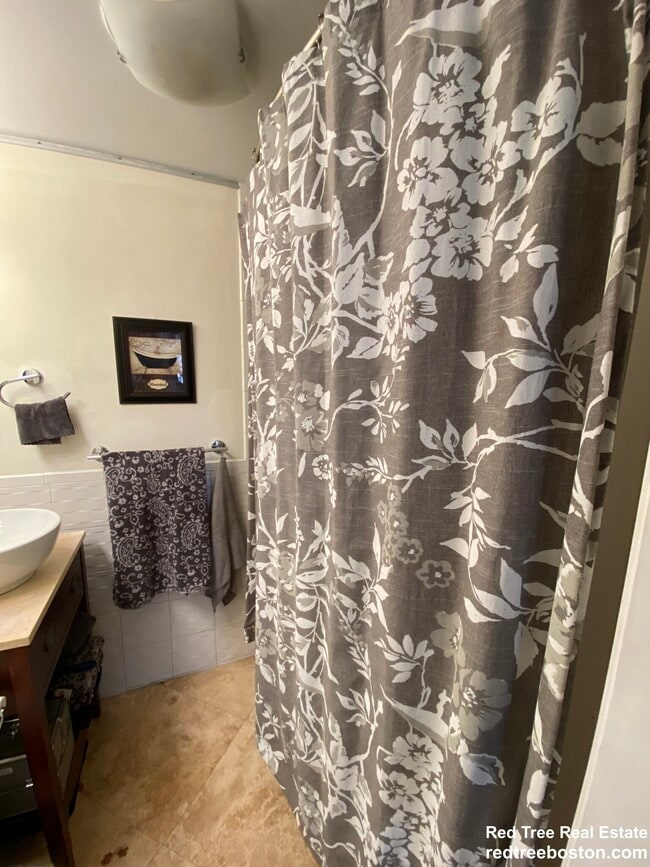 Photo - 55 St Stephen St Unidad 5