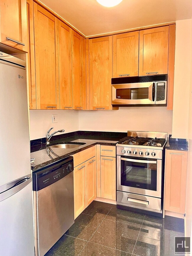 Photo - Fourth Avenue Unit 3H