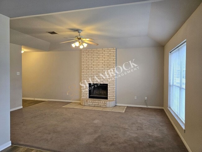 Photo - 2/2 Robinson ISD Duplex