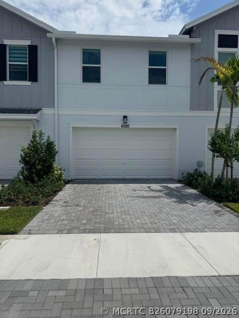 4320 Brookgreen Sq