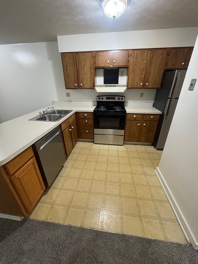 Photo - 4920 Lancaster Ave Unit 6