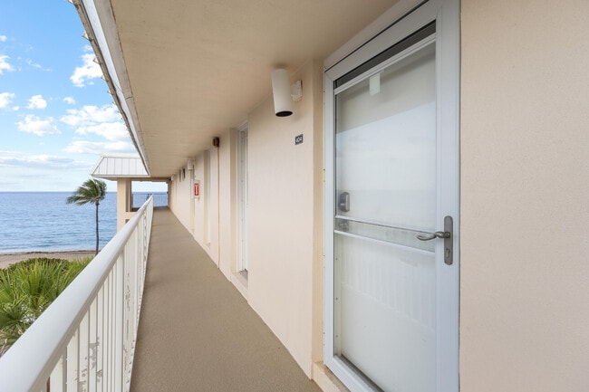 Building Photo - 3851 N Ocean Blvd Unit 404