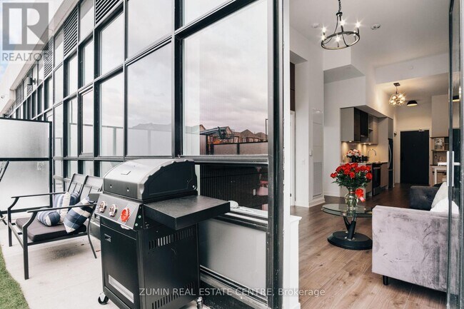 Photo - 395 Dundas St W Unit 110