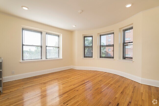 Building Photo - 119 Highland Ave Unit 2 Rental
