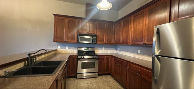 Photo - 201 E Main St