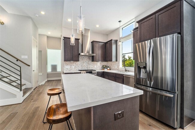 Building Photo - 1507 Truxillo St