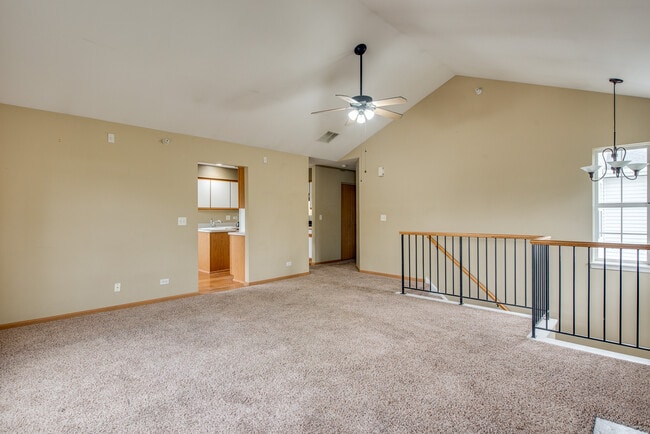 Photo - 2492 Dickens Dr Unit 2492