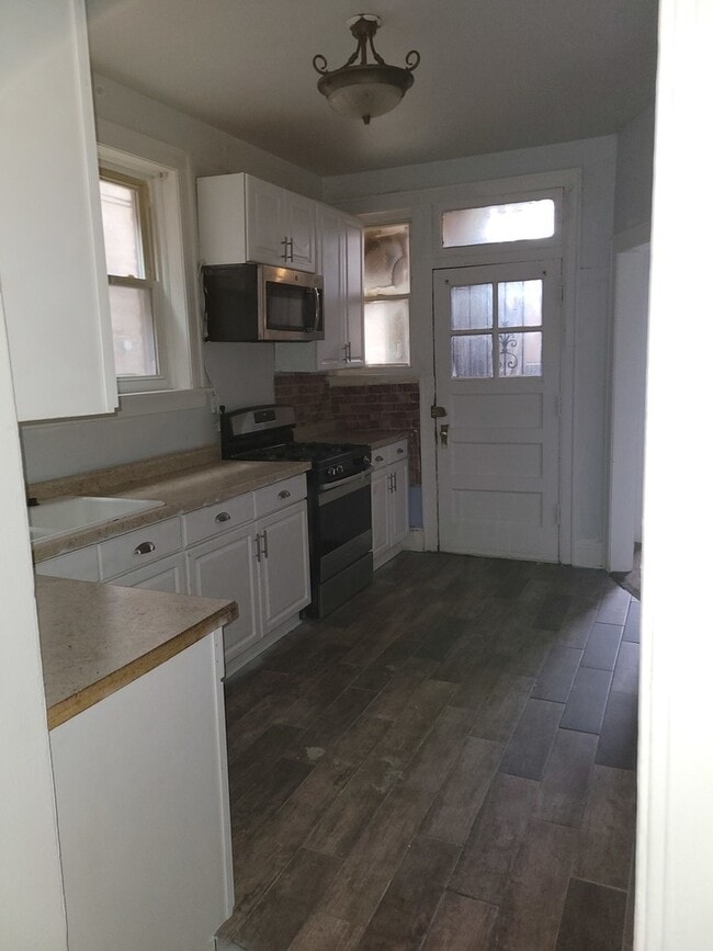 Photo - 7842 S Bennett Ave Unit 1