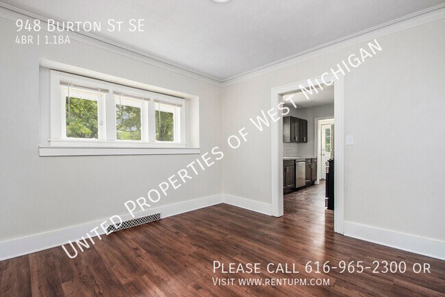 Photo - 948 Burton St SE