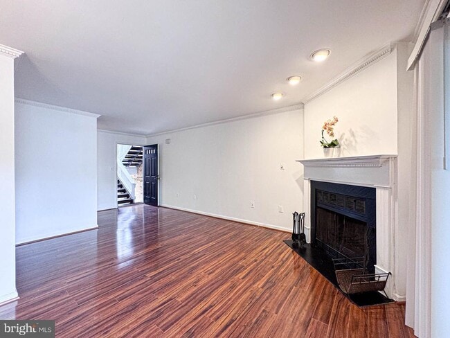 Photo - 2604 S Arlington Mill Dr Unit E