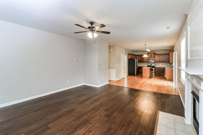 Photo - 5212 Inverness Ct