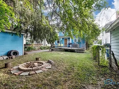 Photo - 1823 Perth St