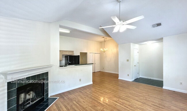 Photo - 9299 Grove Manor Dr