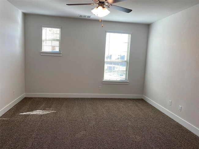 Photo - 2408 Magalia Ln