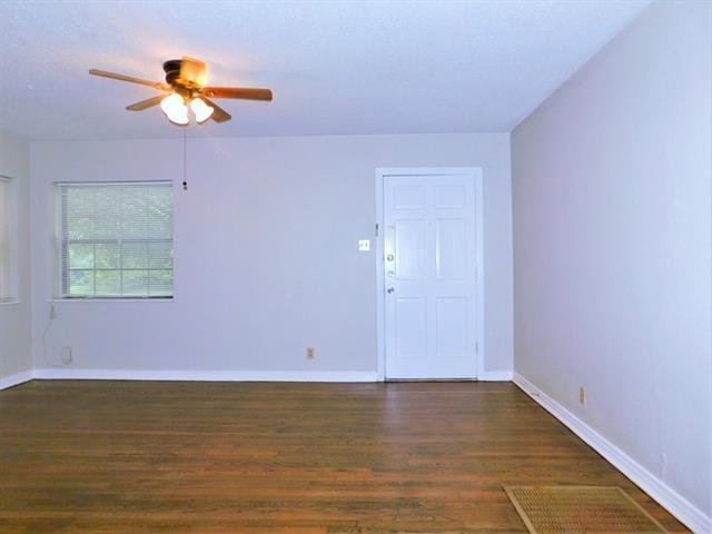 Photo - 1010 Denton St