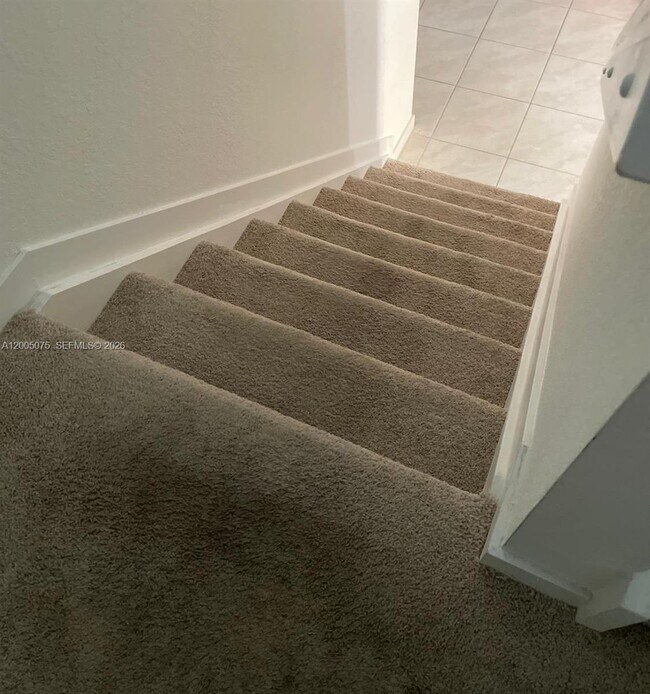 Photo - 1281 NE 3rd Ave