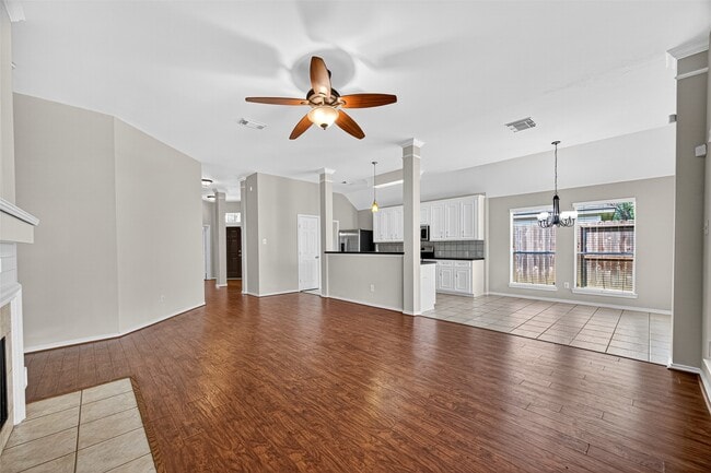 Photo - 3619 Parkshire Dr