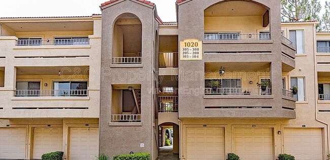 Building Photo - 1020 La Terraza Cir Unit 306