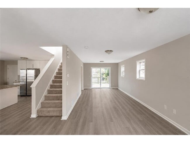 Photo - 2331 N Sheridan Ave