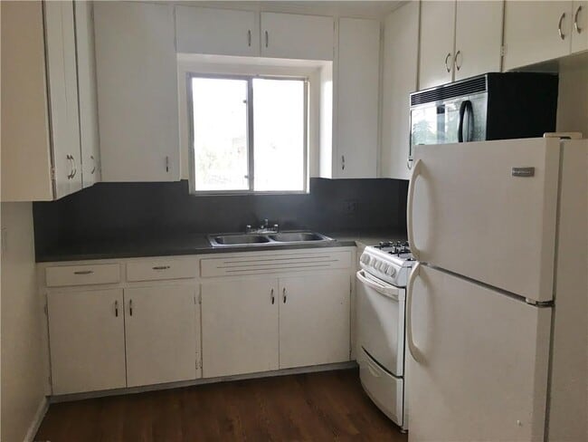 Photo - 926 E Dean Keeton St Unit 205