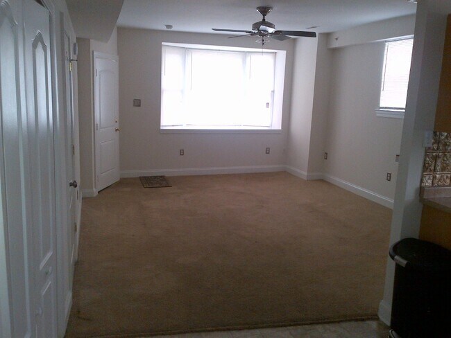 Photo - 3101 S Broad St Unidad 3101 Broad 2nd Floor