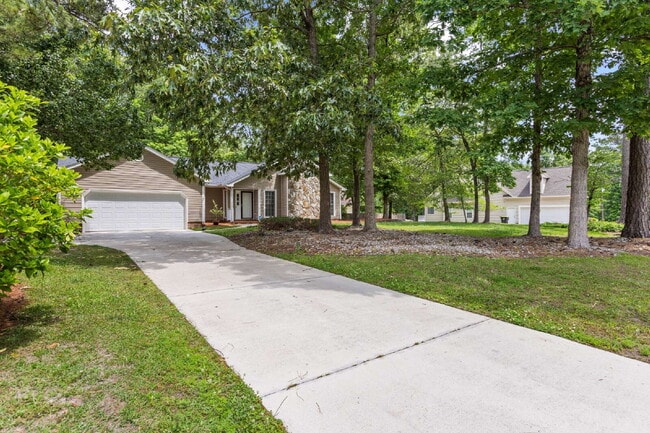 Photo - Charming 3-Bedroom Retreat with 2 Full Bat...