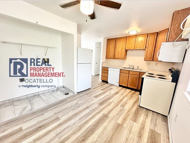 Photo - 1420 -1422 Jensen Rd Unit 1422