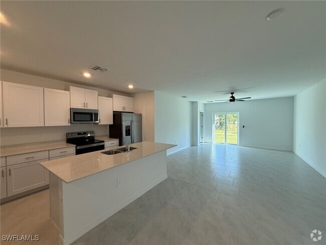 Building Photo - 7136 Sugar Pine Way Rental