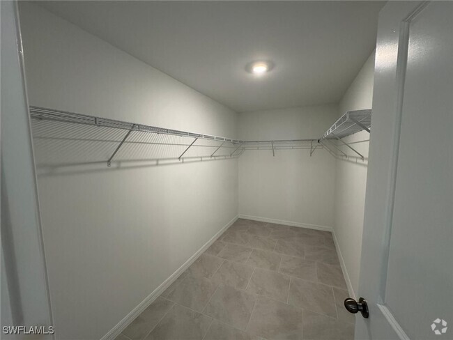 Building Photo - 17644 Paradiso Wy Rental