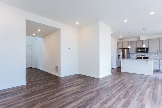 Photo - 18568 E 47th Ave