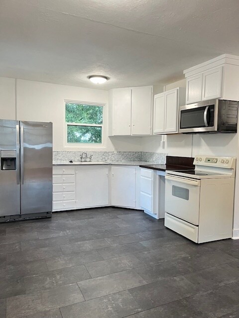 Photo - 330 S Woodland Blvd Unit 4