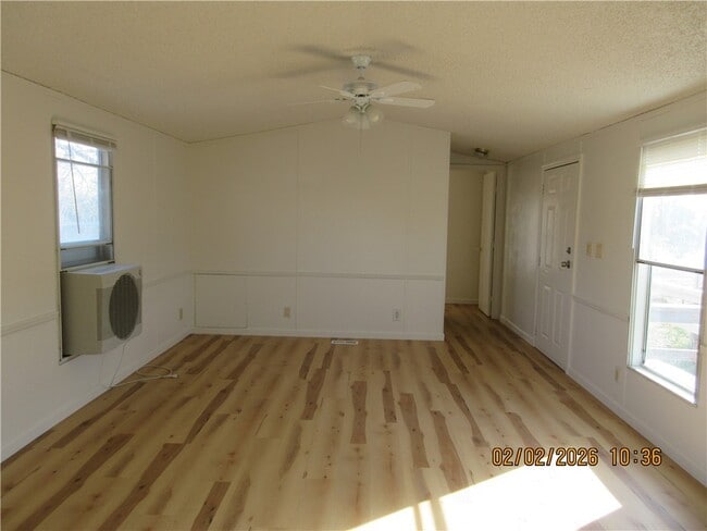 Photo - 4555 Vernetti Ln